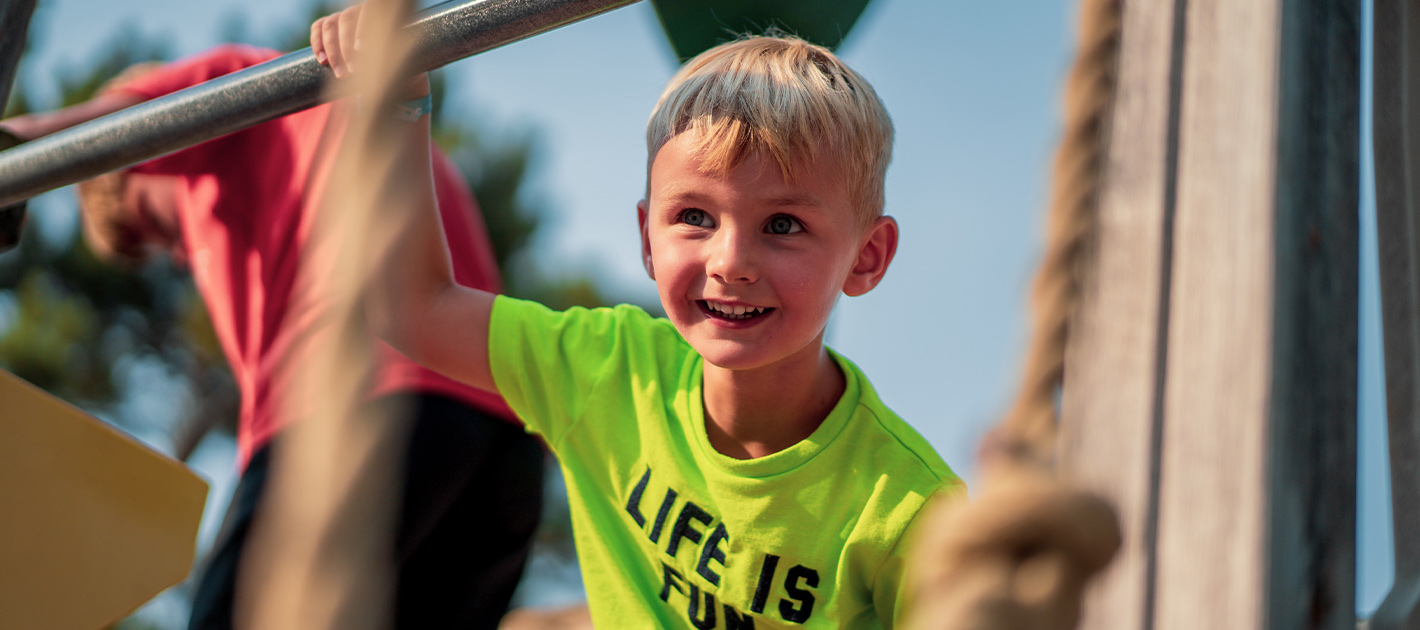 Profitez d'aires de jeux sécurisées sur nos campings Siblu Villages