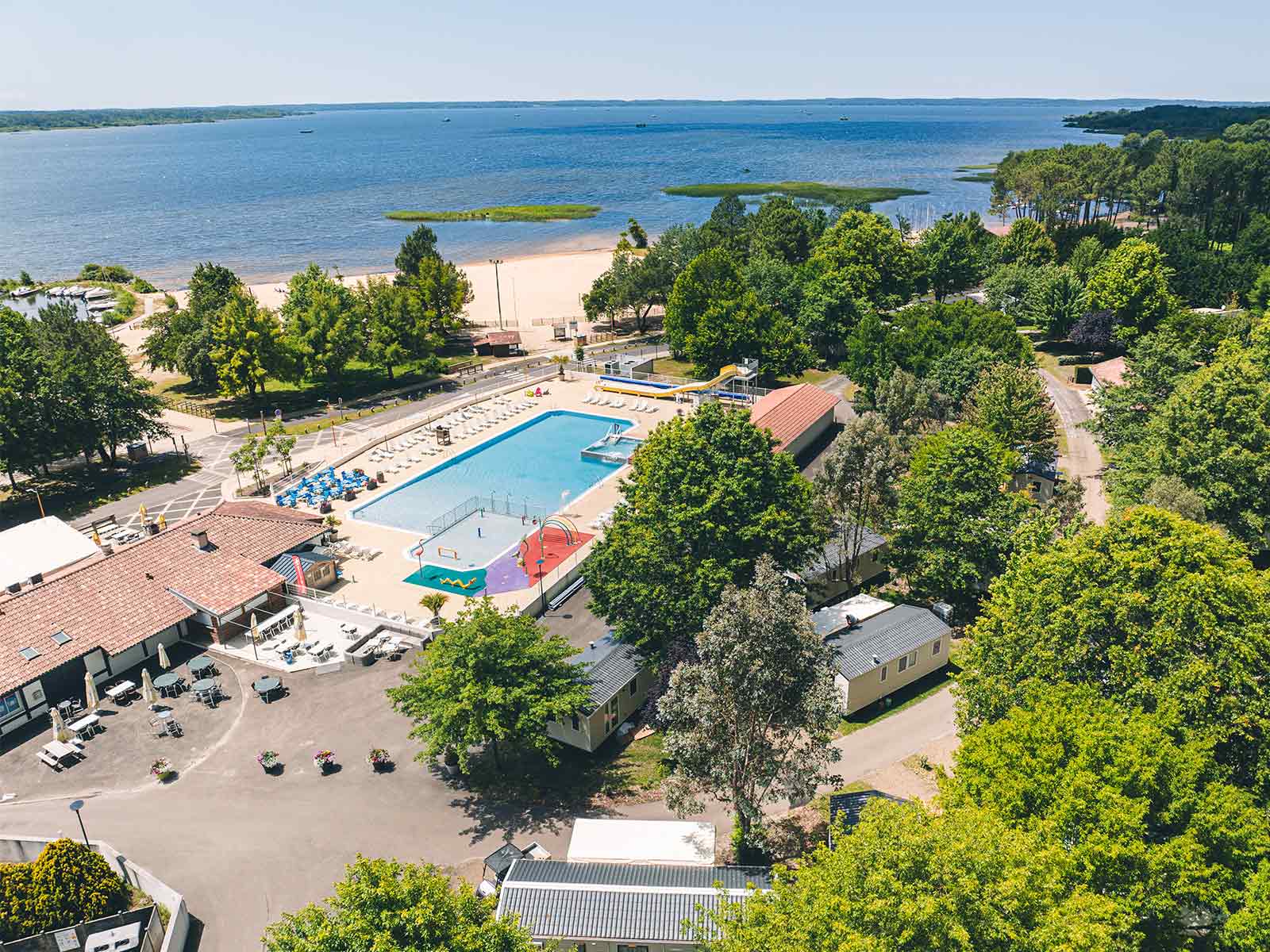 La magnifique vue aérienne du camping Siblu Villages Le Pipiou 1