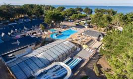 La magnifique vue aérienne du camping Siblu Villages Le Conguel 2