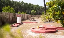 Mini Golf au camping Siblu Villages Les Embruns