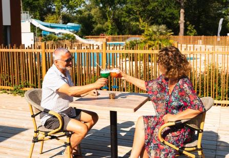 Le restaurant camping Le Bois de Bayadène