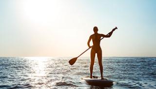 Stand up paddle à la plage