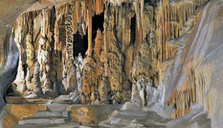 Les grottes préhistoriques d'Isturitz et d'Oxocelhaya