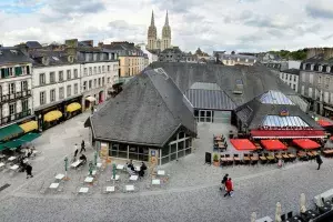 Les halles Saint-François