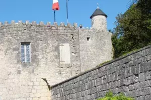 tourisme vias histoire