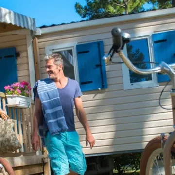 couples holidays france