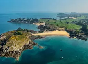 Explorer la Bretagne grâce aux campings Siblu