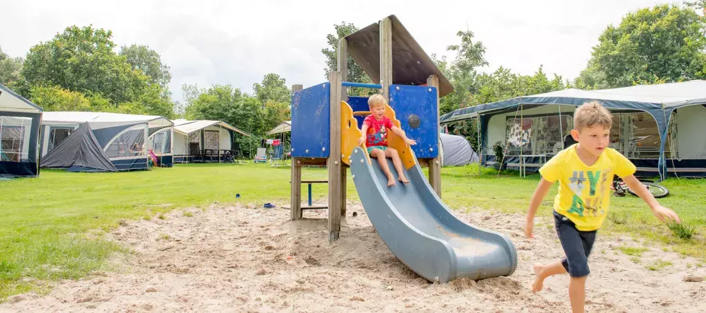 Emplacement de camping au camping Meerwijck