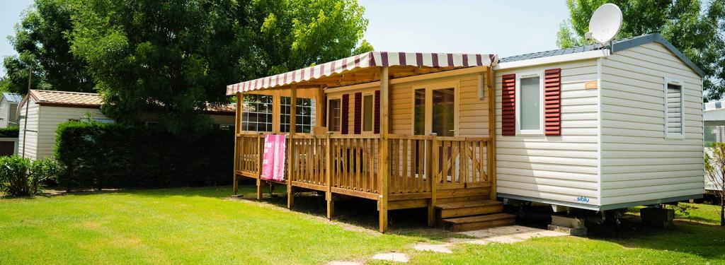 Les superbes mobil homes disponibles pour les vacanciers au camping Siblu Les Charmettes 