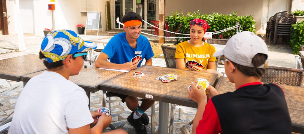 Un des nombreux jeux aux clubs enfants au Domaine de Dugny