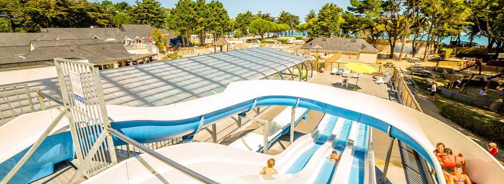 Camping Siblu Le Conguel Complexe Aquatique 1