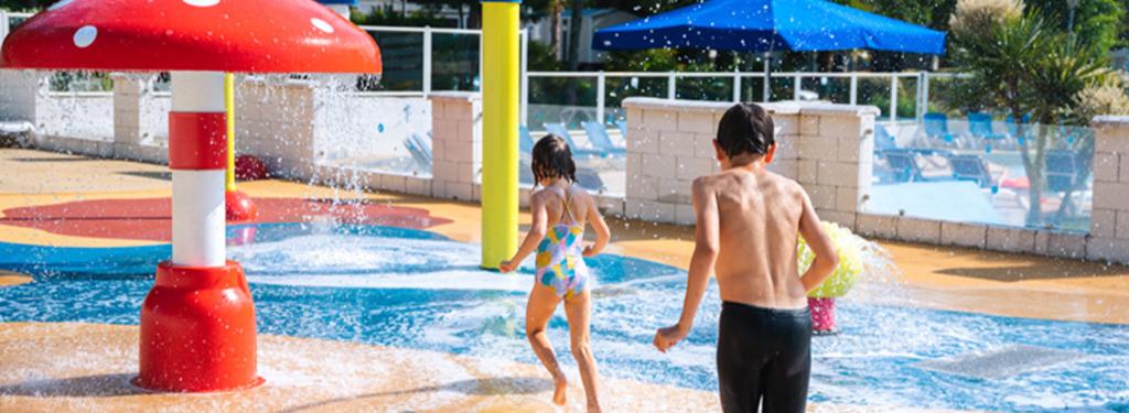 Le camping Domaine de Kerlann Complexe Aquatique 4