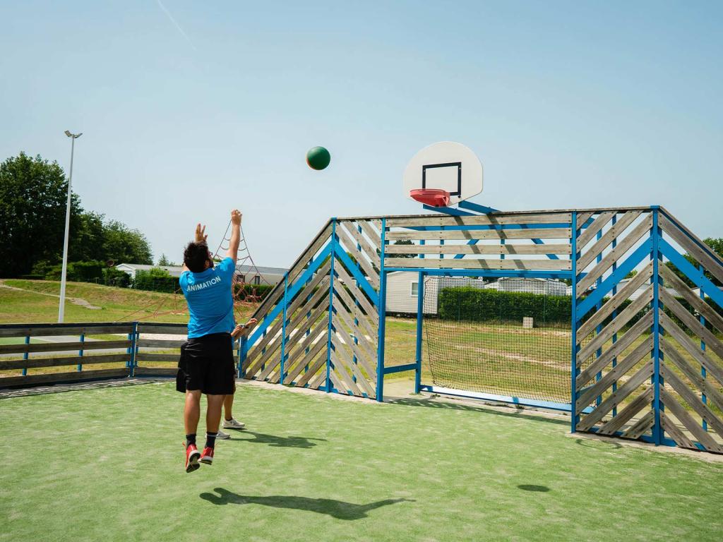 Les parfaites activités à faire en famille au camping Siblu Village Les Charmettes 3