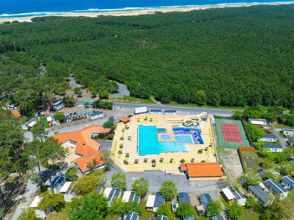 La magnifique vue aérienne du camping Siblu Villages Les Oyats 1