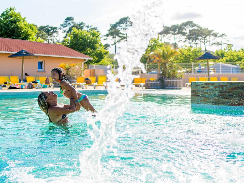 Le sublime complexe aquatique du camping Siblu Villages Les Oyats 1