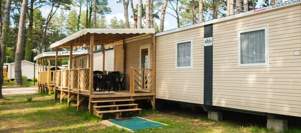 Un très bel hébergement au camping Bois de Bayadène