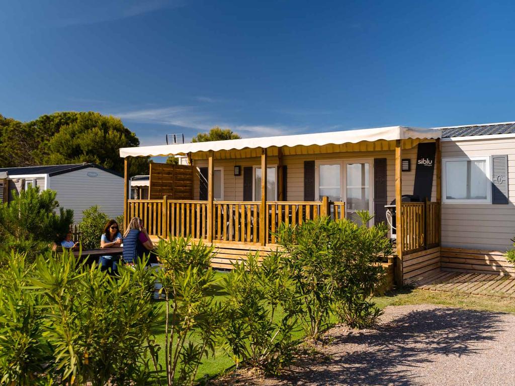 Les magnifiques mobilhomes du camping Siblu Villages Mar Estang 2