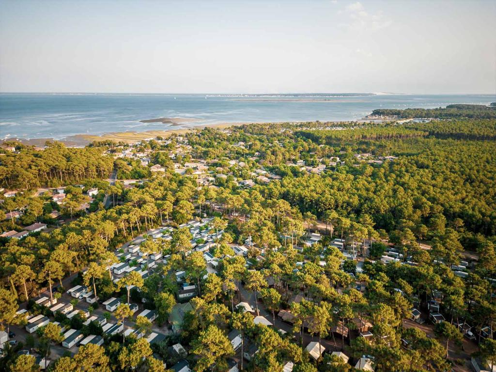 La magnifique vue aérienne du camping Siblu Villages Les Embruns 2