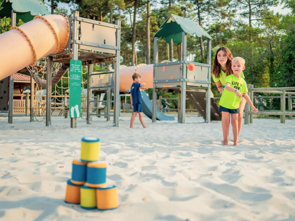 Les parfaites activités à faire en famille au camping Siblu Villages Les Embruns 2