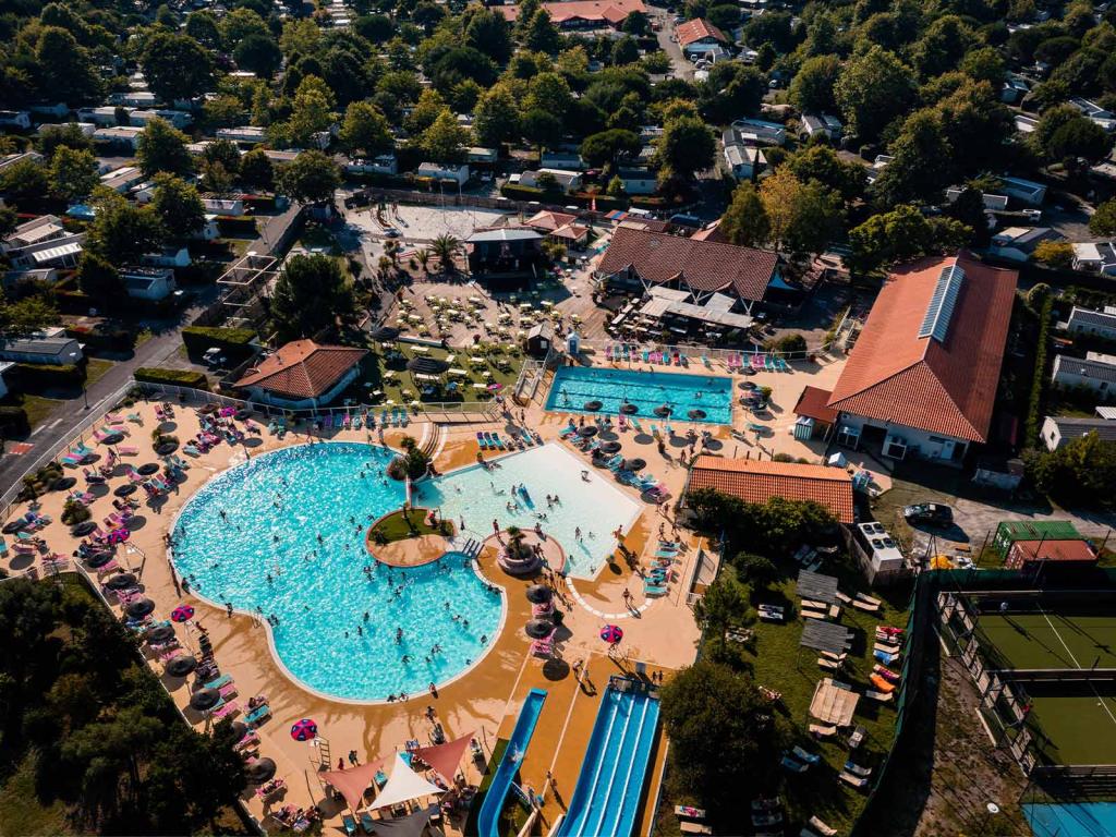 Piscine à la Réserve Camping Siblu Villages