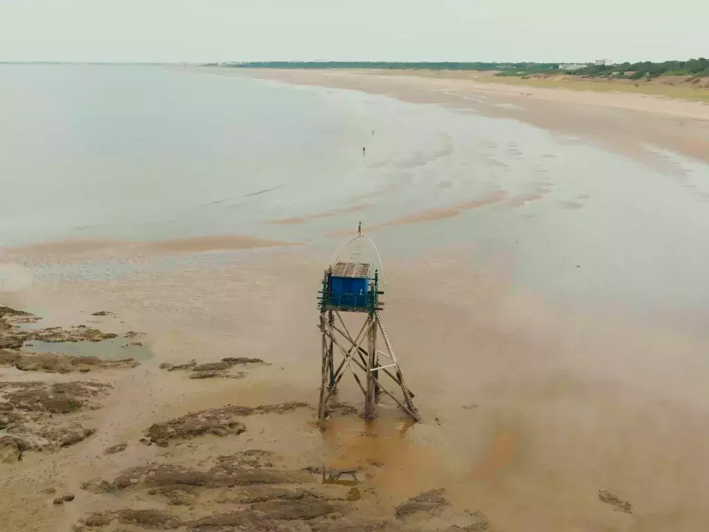 Plage pêche aux Pierres Couchées