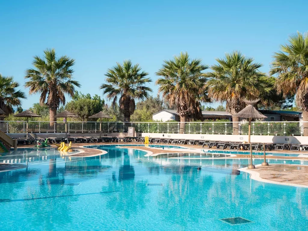 La piscine du camping Siblu Le Marisol
