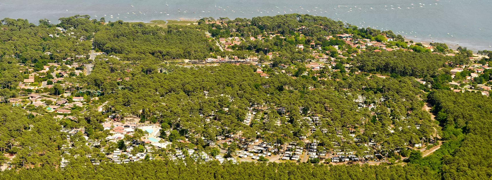 Vue aérienne camping Les Embruns