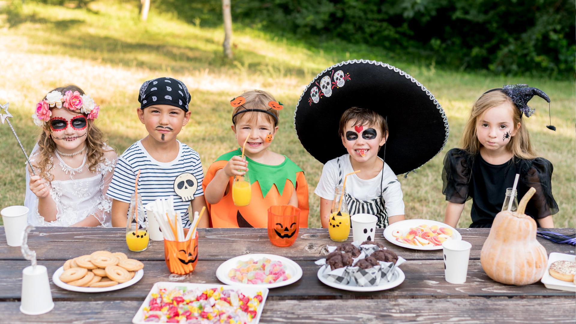 Les enfants fêtes Halloween dans les campings Siblu