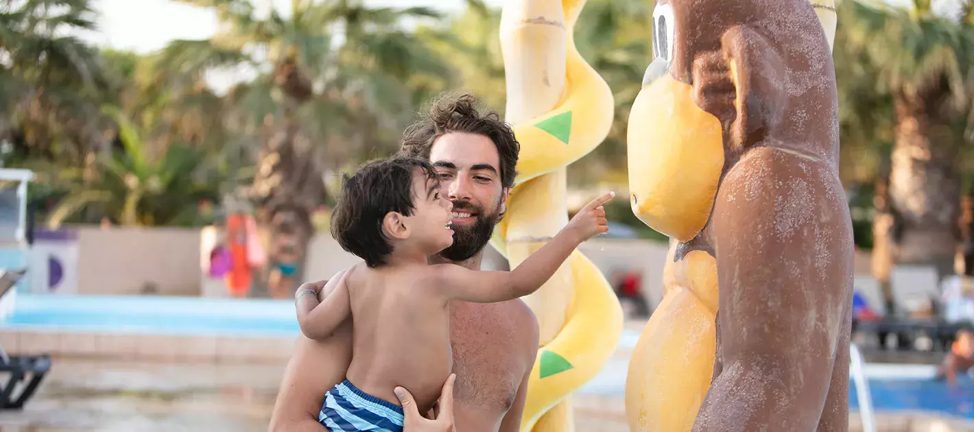 Savourez ces merveilleux moments en famille à la piscine