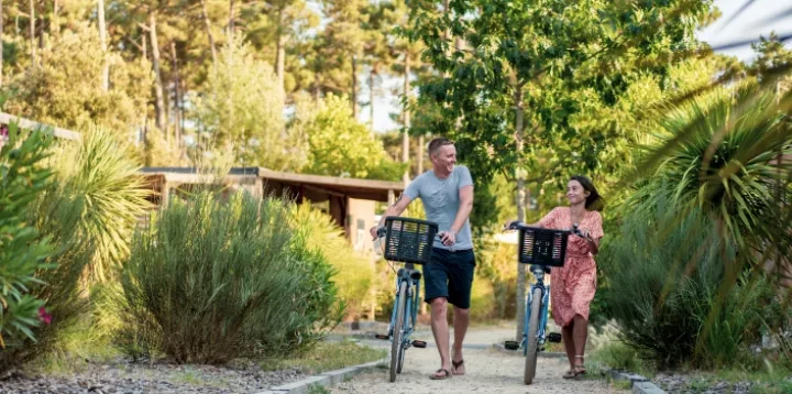 Balade à vélo au Village Les Embruns