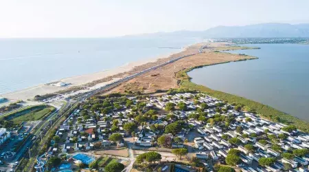 La magnifique vue aérienne du camping Siblu Villages Mar Estang 