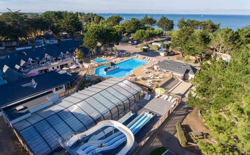 La magnifique vue aérienne du camping Siblu Villages Le Conguel 2