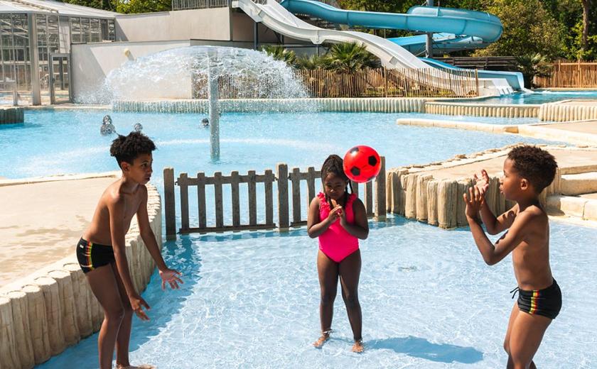 Le complexe aquatique du camping Siblu Villages Bois de Bayadène 4