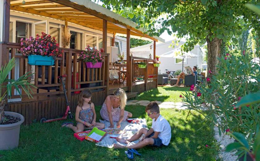 Les parfaites activités à faire en famille au camping Siblu Villages Les Rives de Condrieu 2