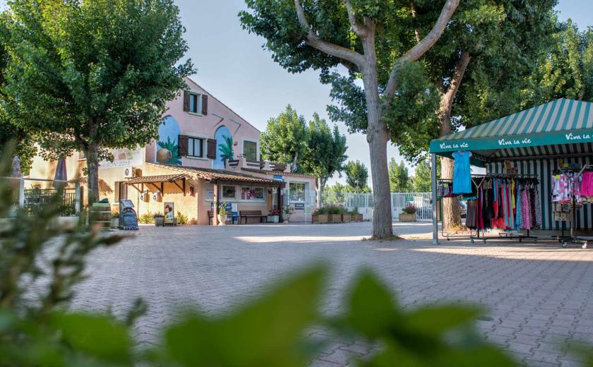 Les sublimes infrastructures du camping Siblu Villages Les Sables du midi 1