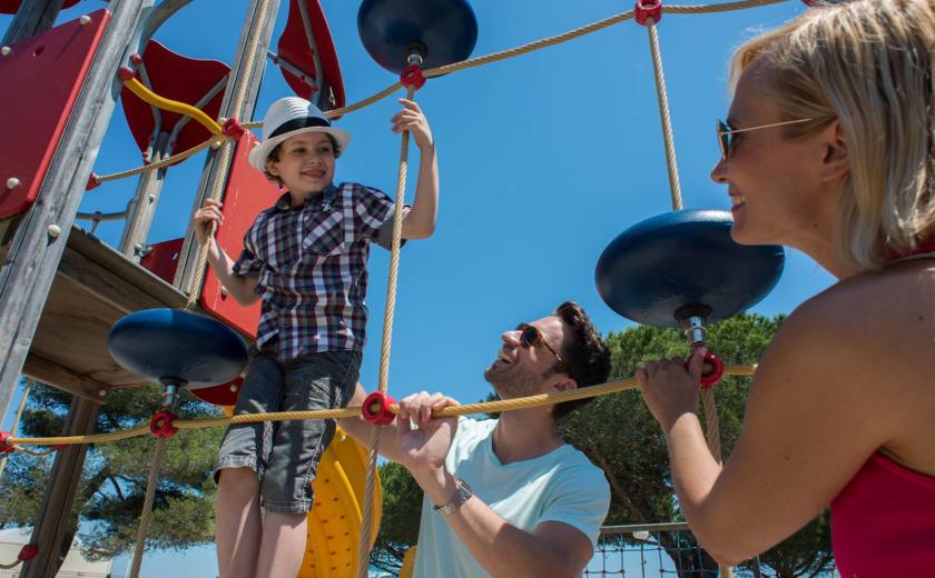 Les parfaites activités à faire en famille au camping Siblu Villages Le Lac des Rêves 5