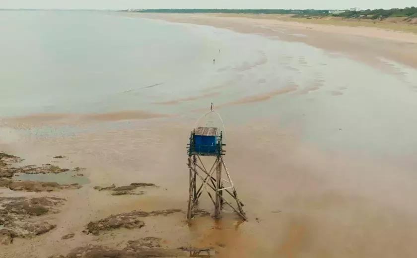 Plage pêche aux Pierres Couchées