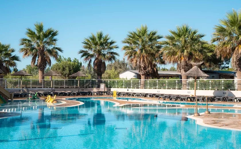 La piscine du camping Siblu Le Marisol