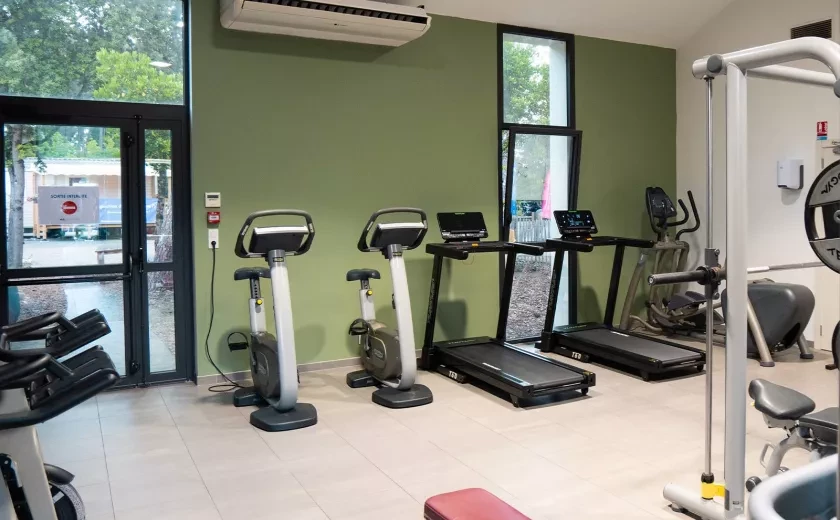 Salle de sport au camping Siblu Villages Les Embruns